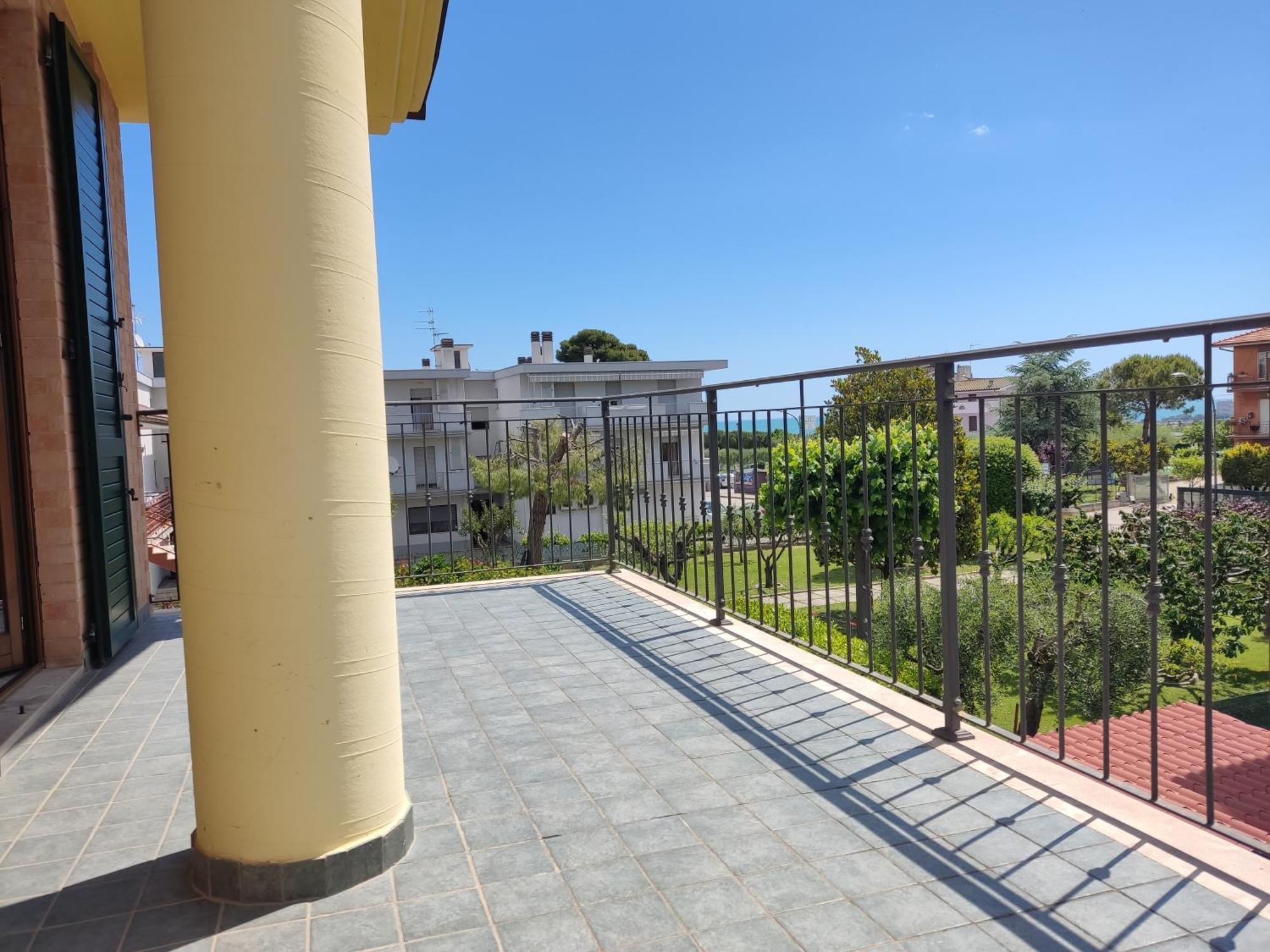 Casavacanze Azzurro Mare Porto SantʼElpidio 外观 照片